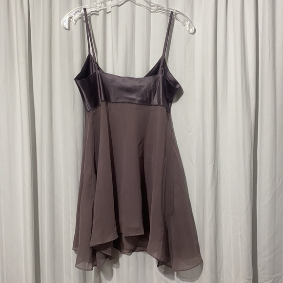 Vintage Victoria Secret Night Gown - Picture 5 of 6